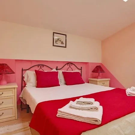 Casa Vacanza Perla Bianca * Castelluzzo