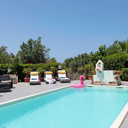 Casa Vacanza Perla Bianca Holiday home Castelluzzo