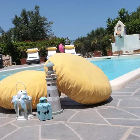 Casa Vacanza Perla Bianca * Castelluzzo